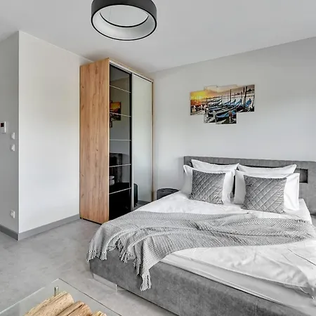 Lily - Nadmotlawie Sauna And Gym Apartment